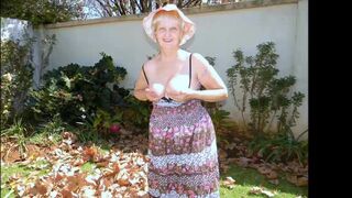 LADEISEROTIC Lustful Amateur Granny Ladies With Webcams