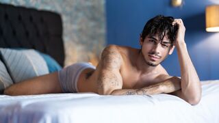 Sensual Rooftop Fuck with Ashton & Kane